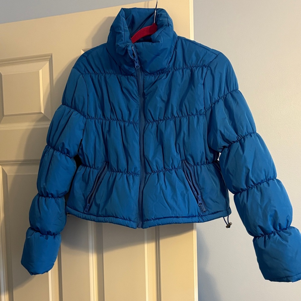 Stylish Women's Blue Puffer Jacket